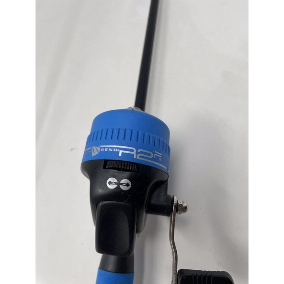 South Bend R2F Performance Series R2F4-JABT-SC Telescopic Rod And Reel - Picture 9 of 10